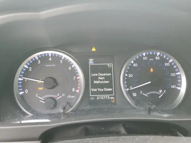 2018 TOYOTA HIGHLANDER LE  