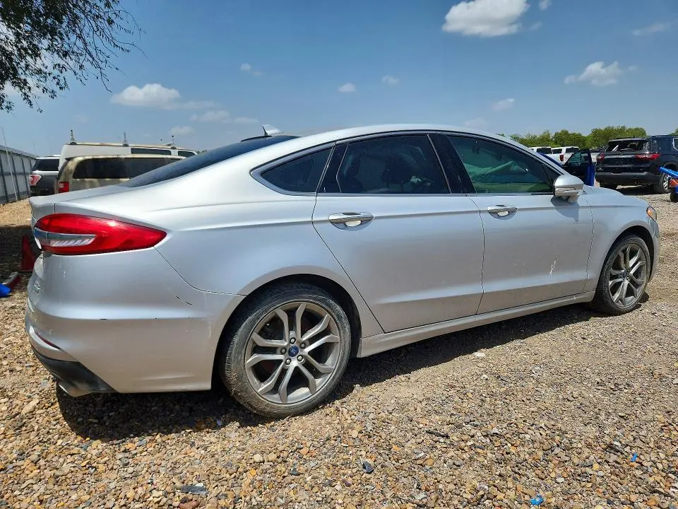 2019 FORD FUSION SEL  