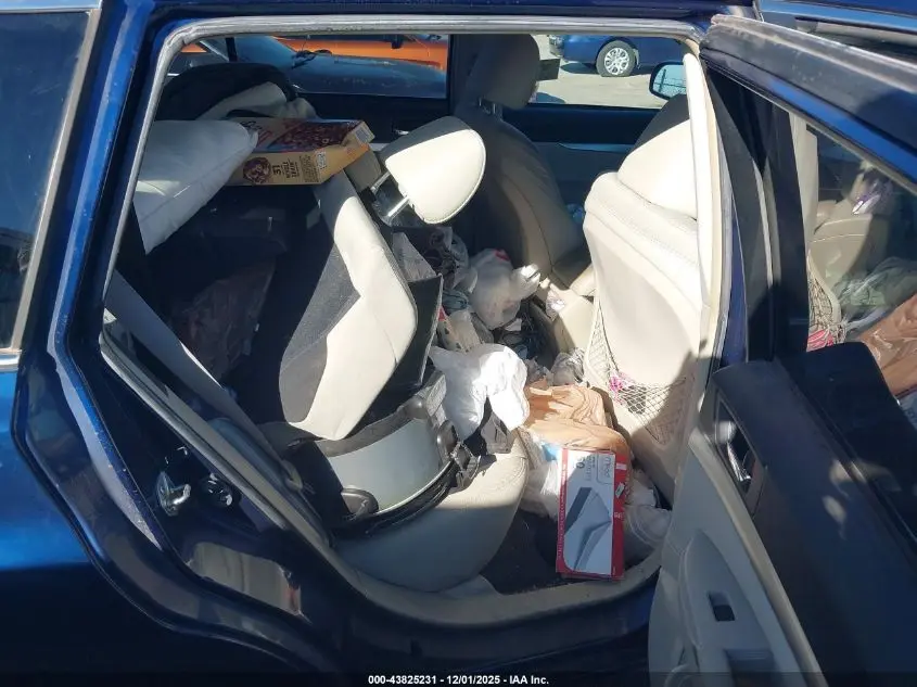 2010 SUBARU OUTBACK 2.5I PREMIUM