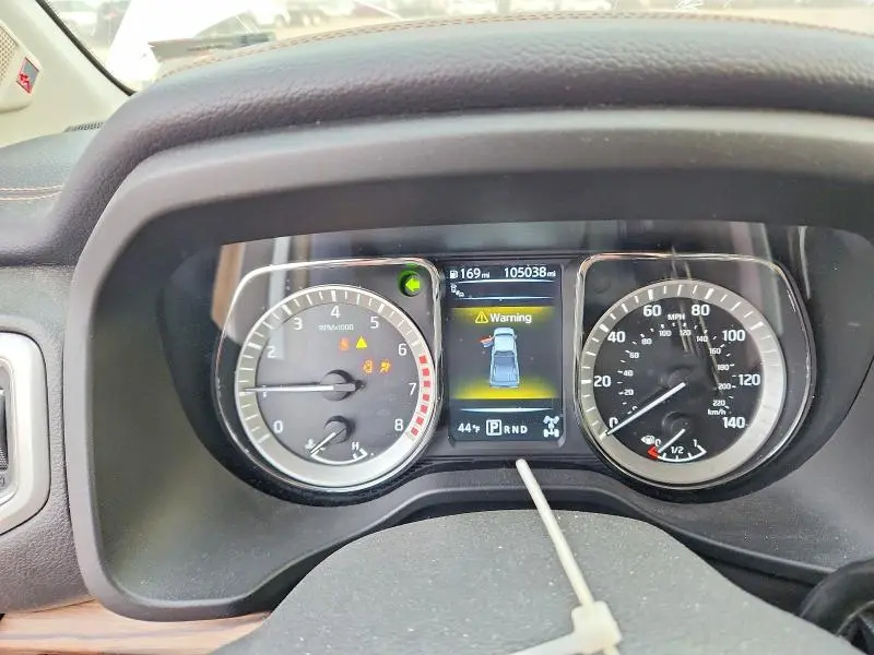 2017 NISSAN TITAN SL  