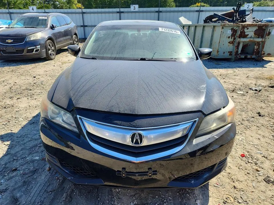 2014 ACURA ILX 20  