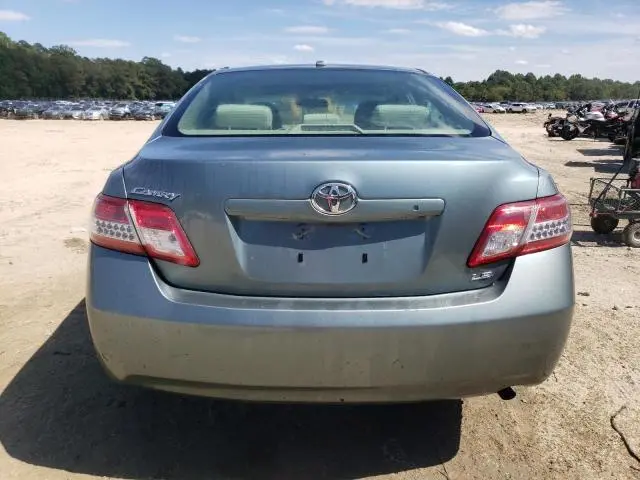 2011 TOYOTA CAMRY BASE  