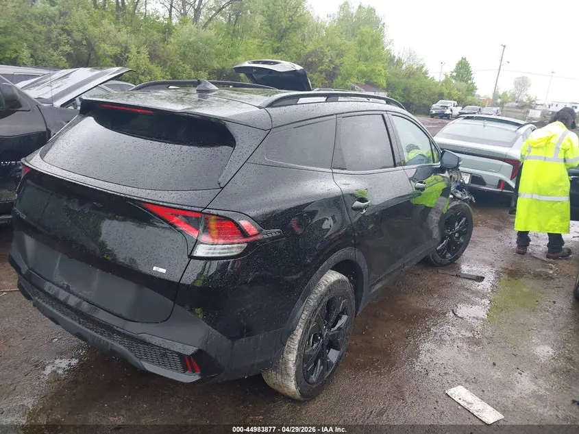 2025 KIA SPORTAGE X-LINE