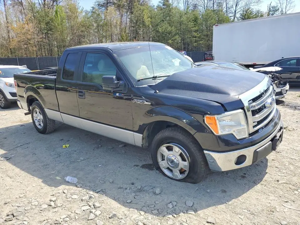 2014 FORD F150 SUPER CAB  