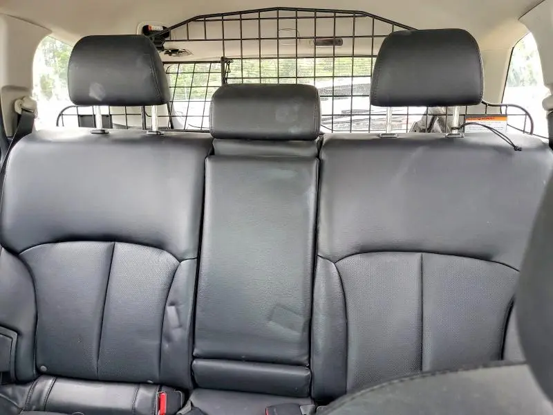 2010 SUBARU OUTBACK 2.5I LIMITED  