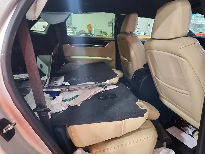 2017 CADILLAC XT5   