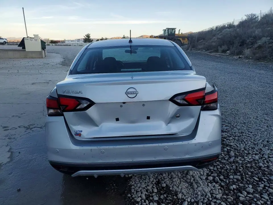 2025 NISSAN VERSA S  