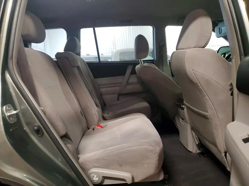 2011 TOYOTA HIGHLANDER BASE  