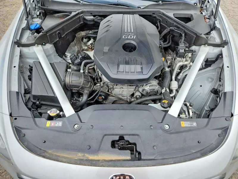 2018 KIA STINGER BASE  