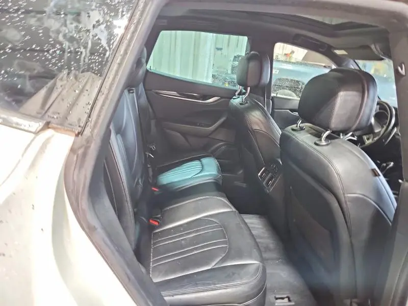2017 MASERATI LEVANTE S  