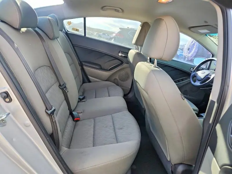 2016 KIA FORTE LX  