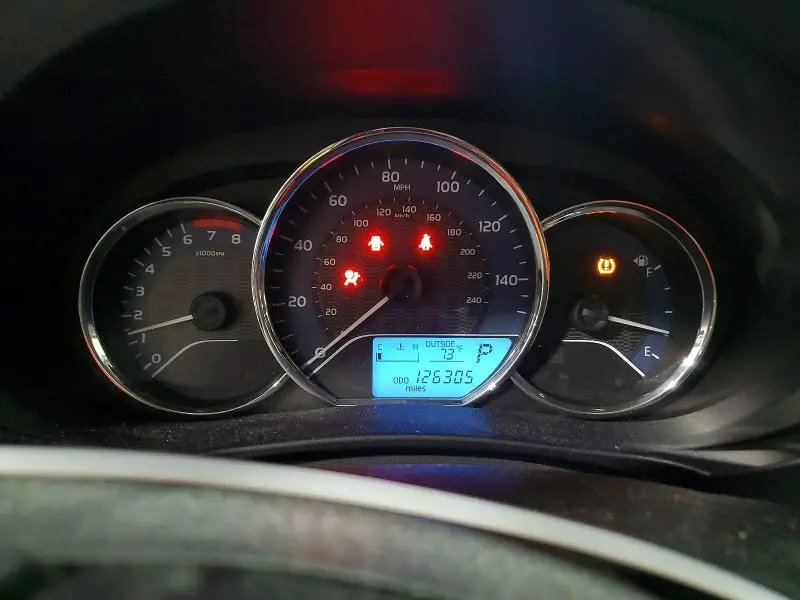 2014 TOYOTA COROLLA LE  