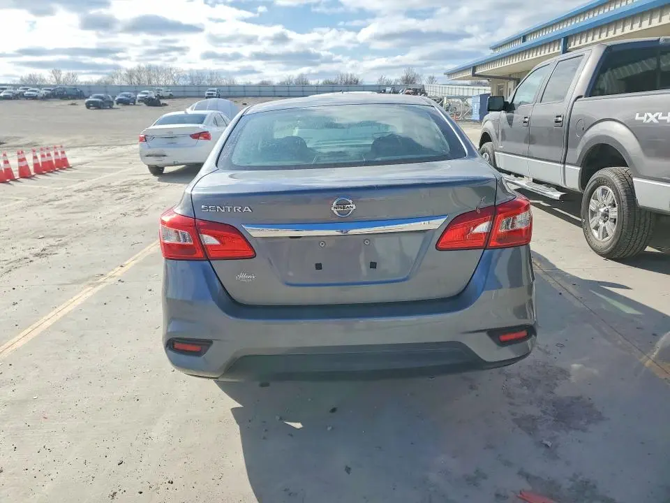 2019 NISSAN SENTRA S  