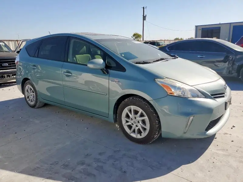 2014 TOYOTA PRIUS V   