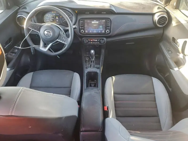 2021 NISSAN KICKS SR  