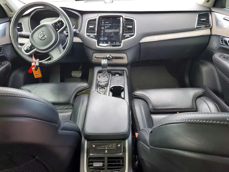 2021 VOLVO XC90 T6 INSCRIPTION  