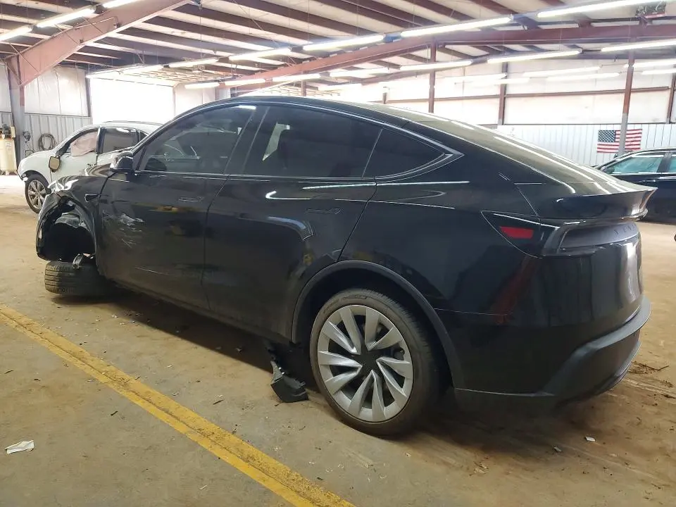 2026 TESLA MODEL Y   