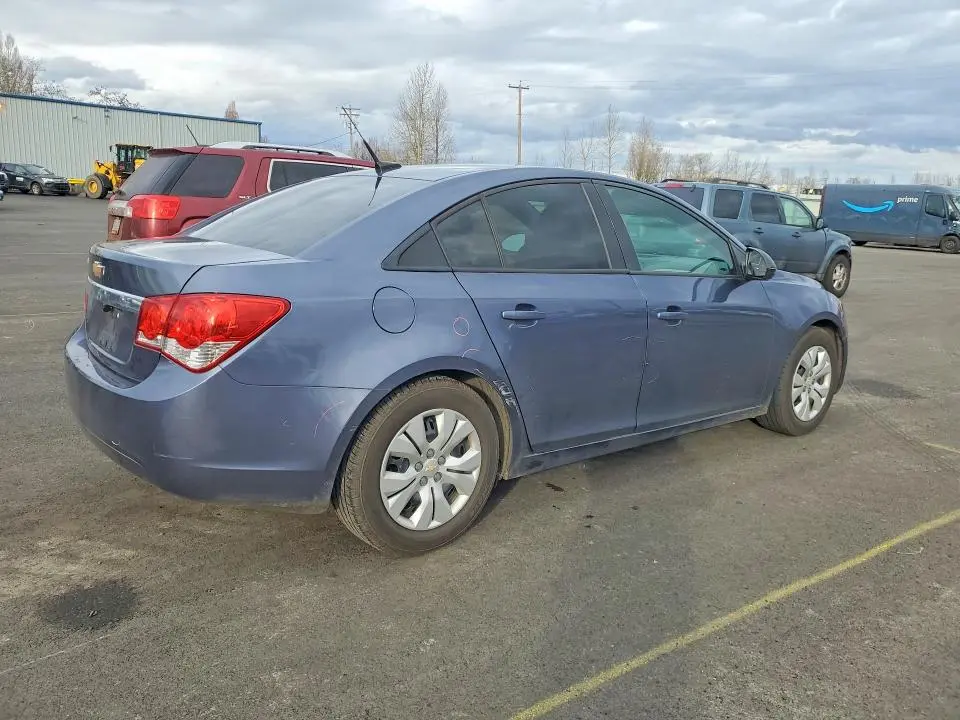 2013 CHEVROLET CRUZE LS  