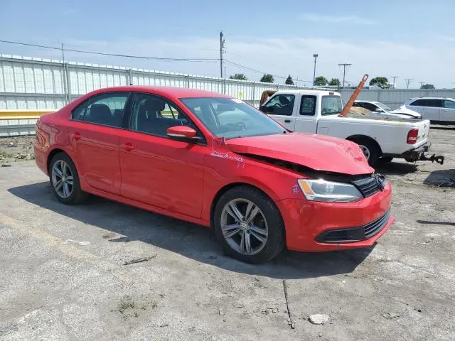 2014 VOLKSWAGEN JETTA SE  