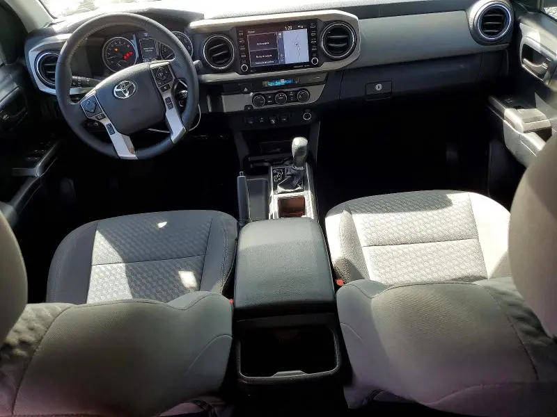 2021 TOYOTA TACOMA SR5 V6  