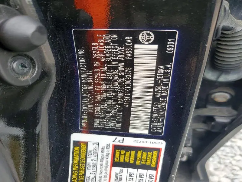 2012 TOYOTA CAMRY SE  