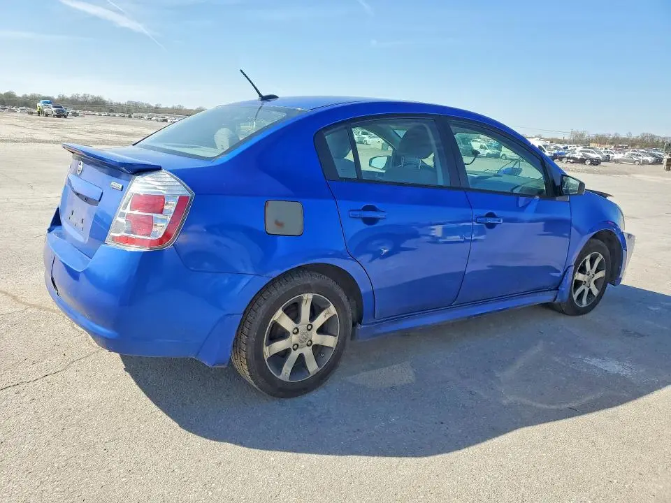 2012 NISSAN SENTRA 2.0  