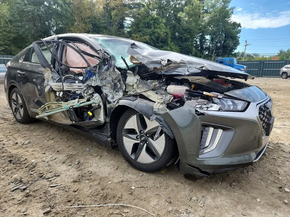 2021 HYUNDAI IONIQ SEL  