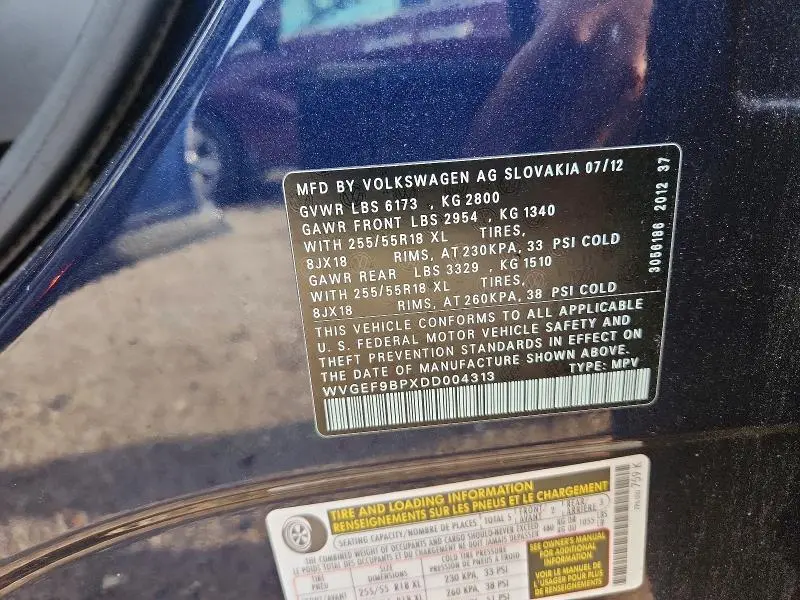 2013 VOLKSWAGEN TOUAREG V6  