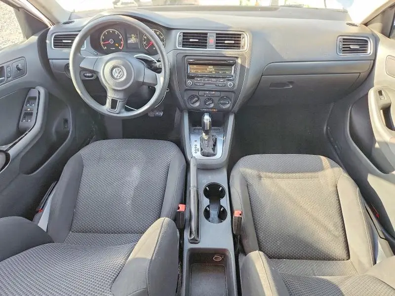 2012 VOLKSWAGEN JETTA BASE  