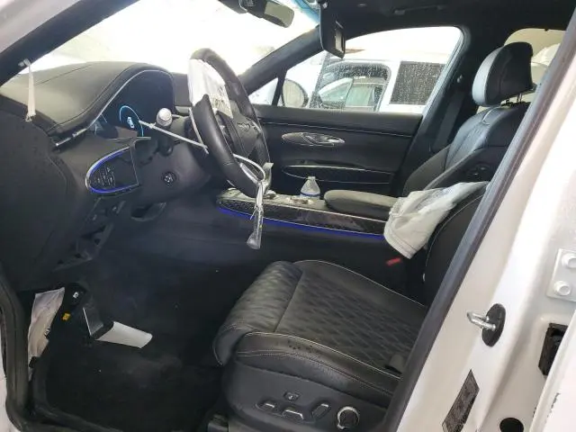 2024 GENESIS GV70 BASE  