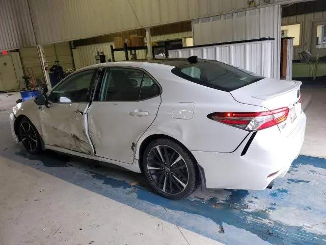 2020 TOYOTA CAMRY XSE  