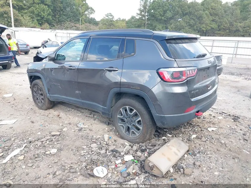2019 JEEP COMPASS TRAILHAWK 4X4