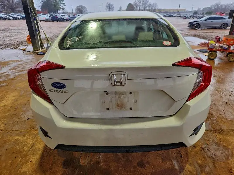 2018 HONDA CIVIC LX  