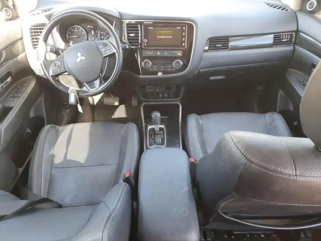 2018 MITSUBISHI OUTLANDER SE  