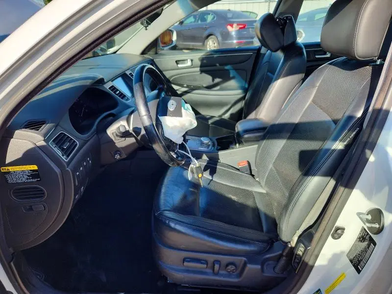 2013 HYUNDAI GENESIS 5.0L  
