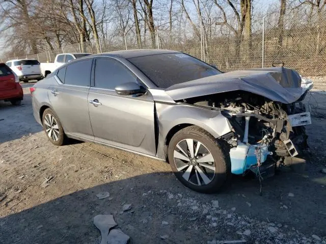 2019 NISSAN ALTIMA SL  