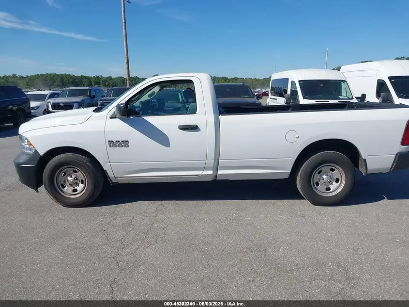 2018 RAM 1500 TRADESMAN  4X2 8' BOX