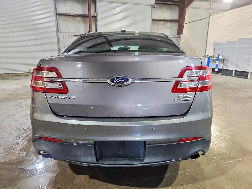 2014 FORD TAURUS SEL  