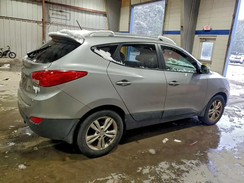 2013 HYUNDAI TUCSON GLS  