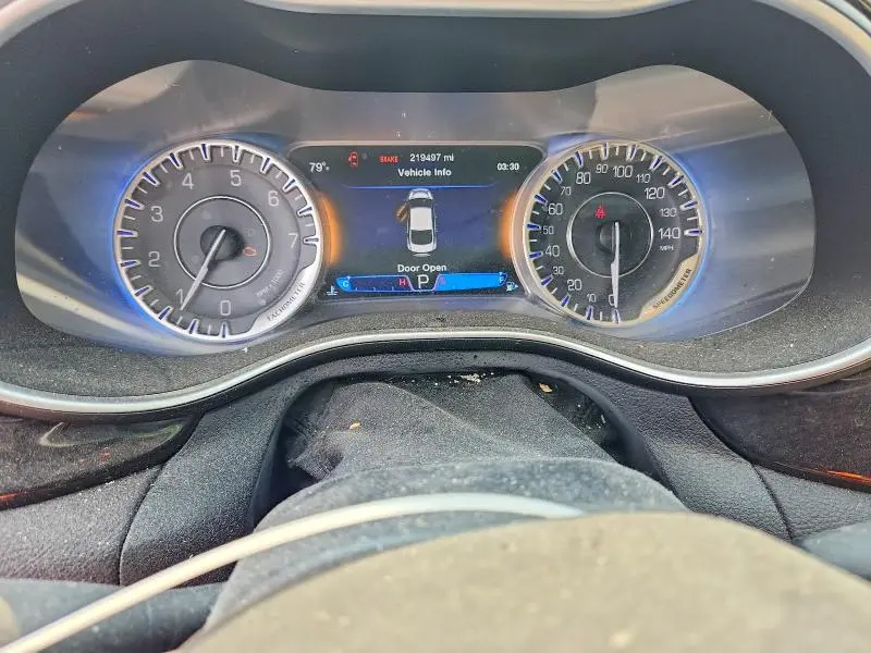2015 CHRYSLER 200 C  