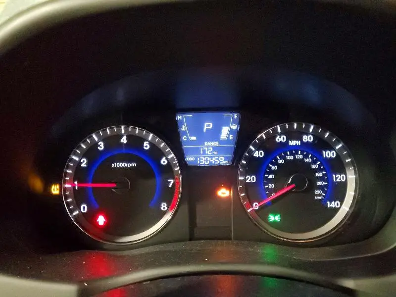 2014 HYUNDAI ACCENT SE  