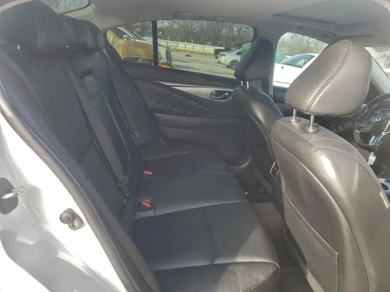 2019 INFINITI Q50 LUXE  