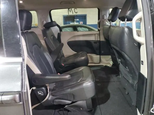 2017 CHRYSLER PACIFICA TOURING L  