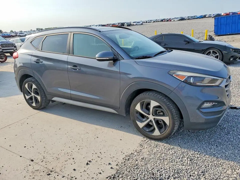 2017 HYUNDAI TUCSON VALUE  