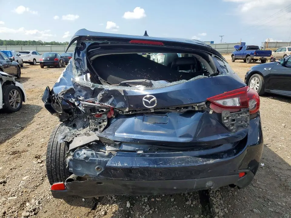 2016 MAZDA 3 TOURING  