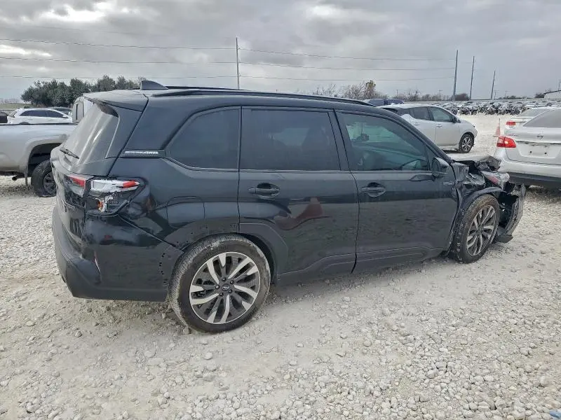 2025 SUBARU FORESTER TOURING  