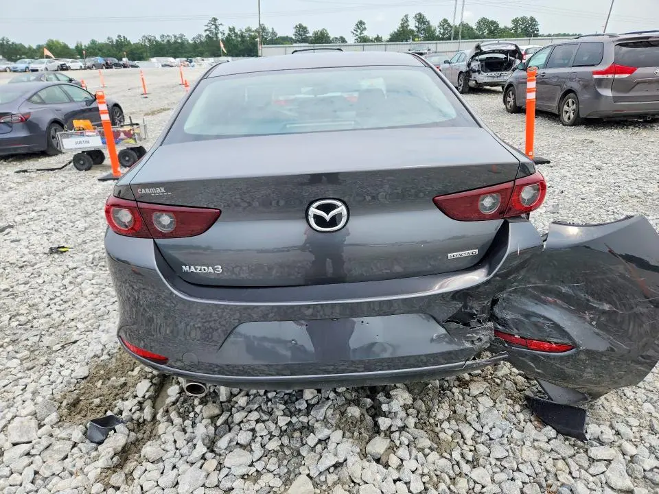 2023 MAZDA 3 PREFERRED  