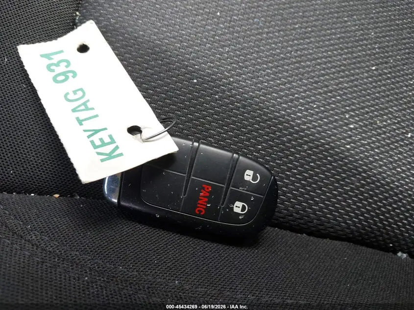 2023 JEEP RENEGADE LATITUDE 4X4