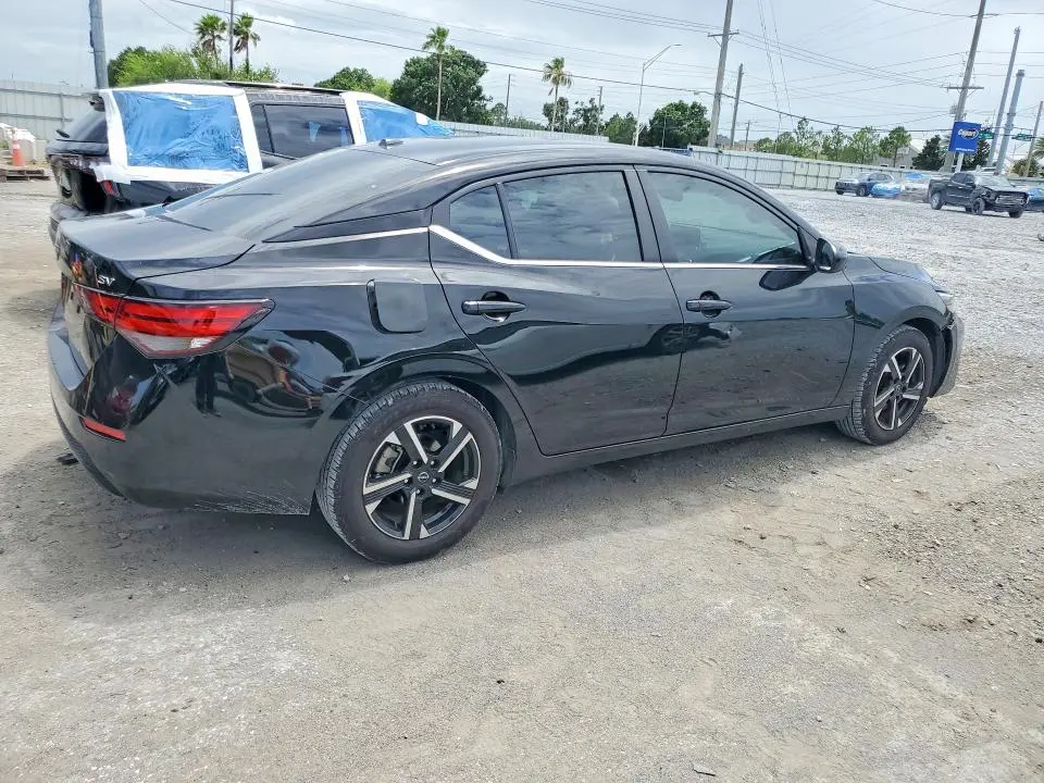 2024 NISSAN SENTRA SV  