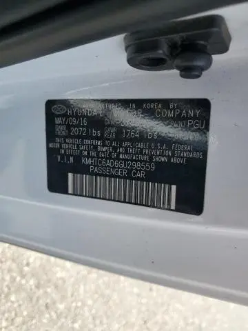 2016 HYUNDAI VELOSTER   
